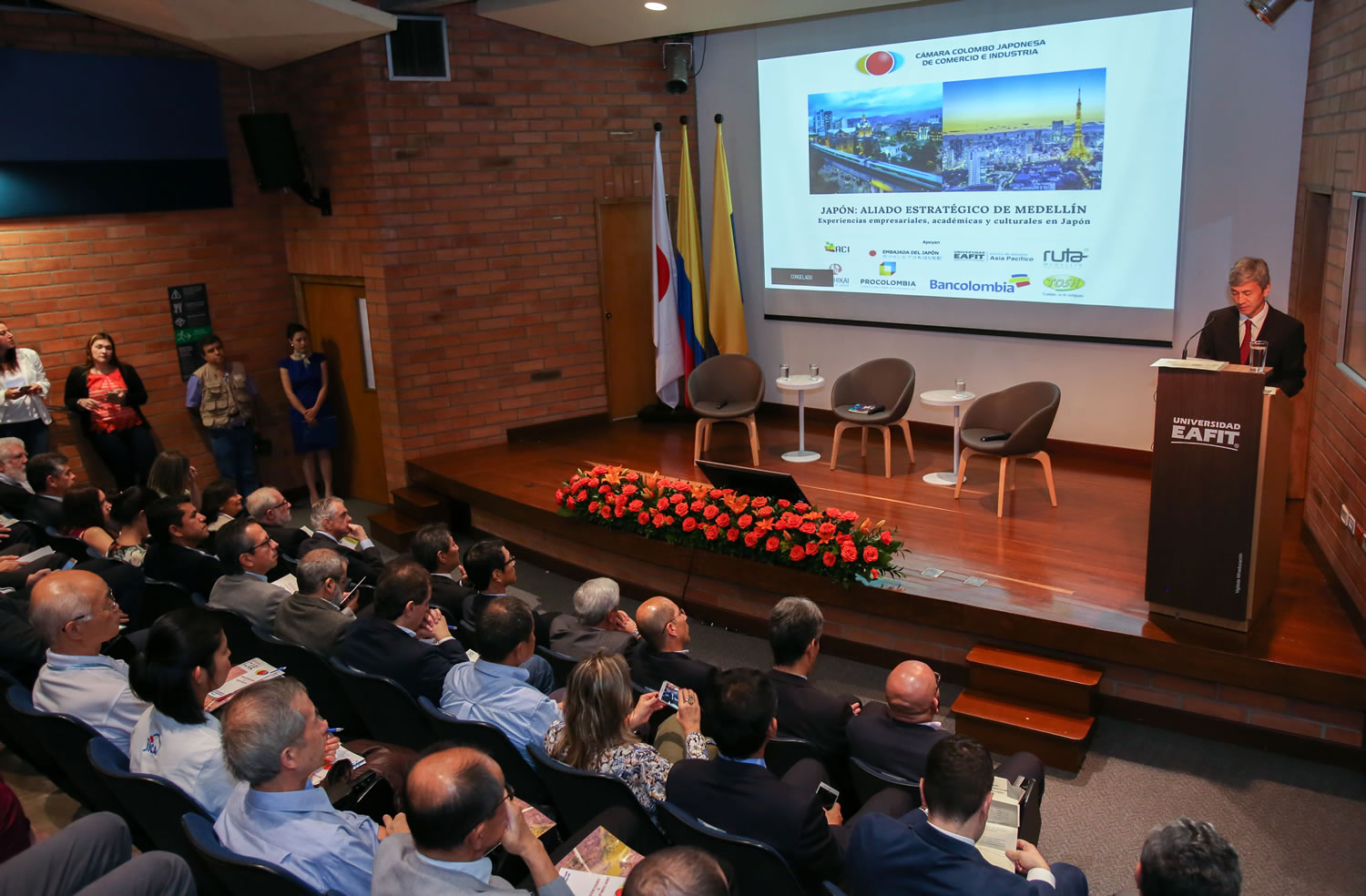 Nueva sede de la Cámara Colombo Japonesa de Comercio e Industria en Medellín