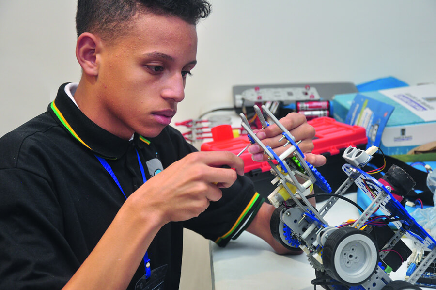 Accenture, conectada con el progreso de Medellín